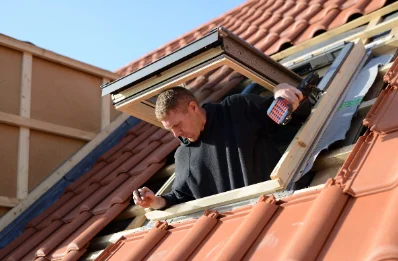 Pose de fenêtres de toit Velux à Manre